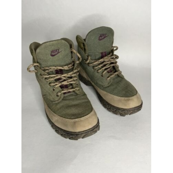 Nike ACG Shoes - Nike Womens Zion ACG Mid Hiking Boots Vintage Beige Lace Up Size 6.5